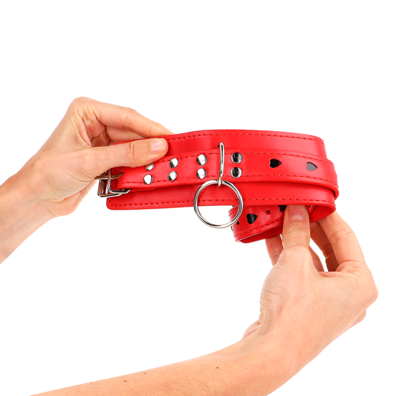 KINK - Röda handledsremmar med svart hjärtinlägg justerbara 21-28 cm x 5,5 cm
