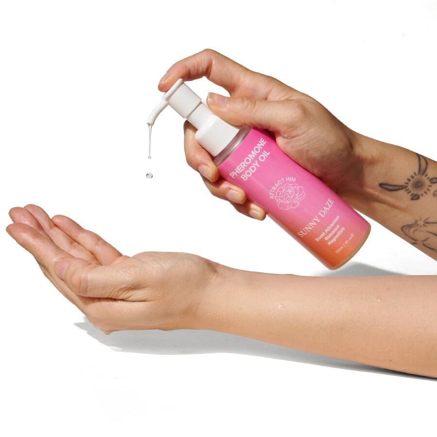 EYE OF LOVE Bloom Body Oil med feromoner Sunny Daze 120 ml