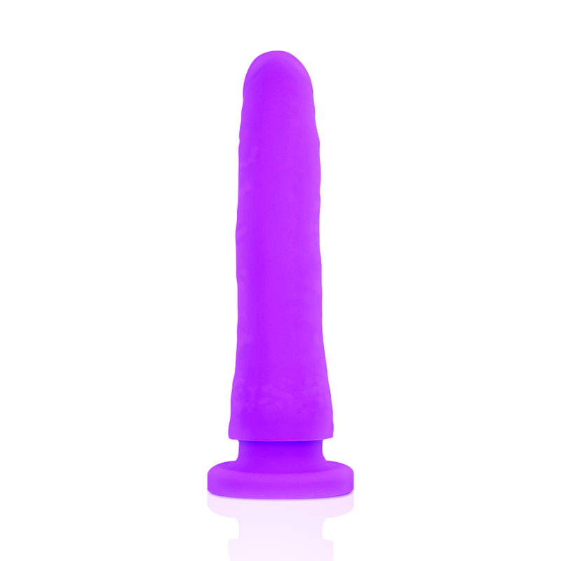 Lila dildo i medicinsk silikon från DELTA CLUB, 17 cm