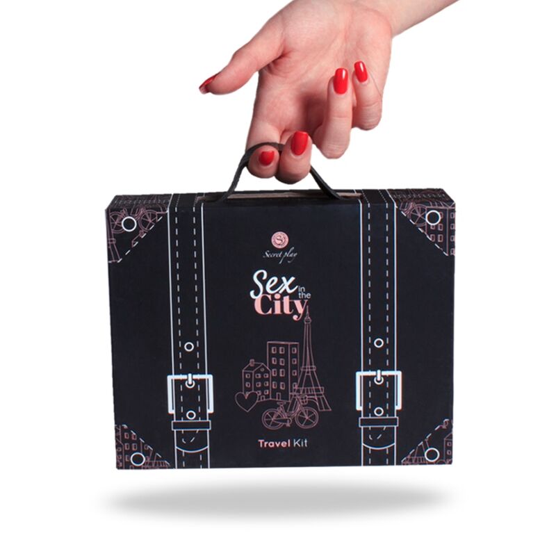 SECRETPLAY Sex in the City resekit med uppgiftskort och tillbehör