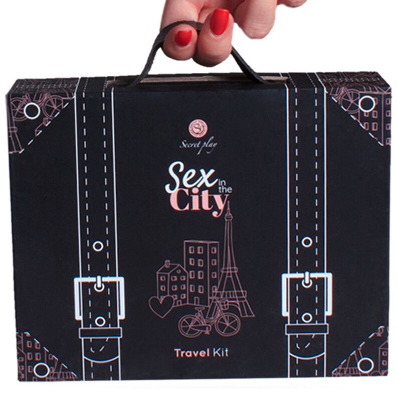 SECRETPLAY Sex in the City resekit med uppgiftskort och tillbehör