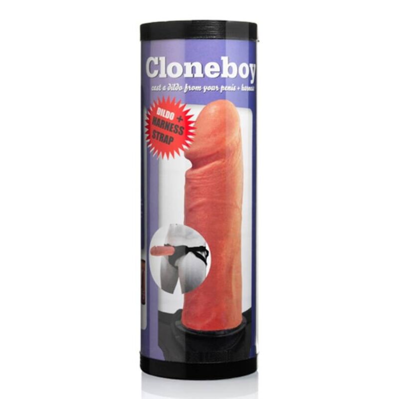 Cloneboy dildo och sele för personlig användning