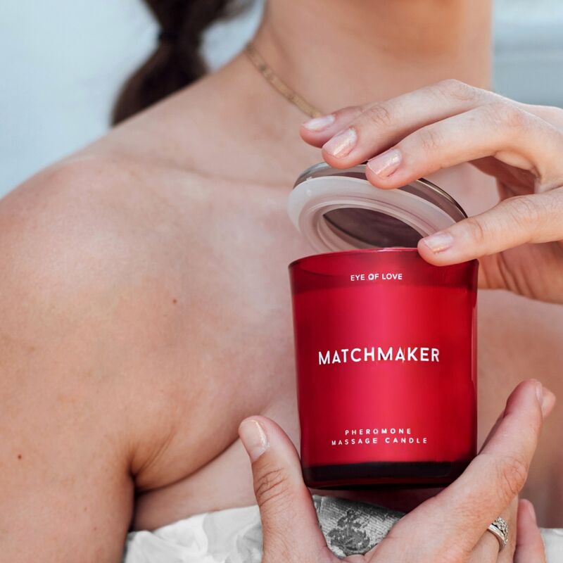 EYE OF LOVE Matchmaker röd diamant massageljus 150 ml