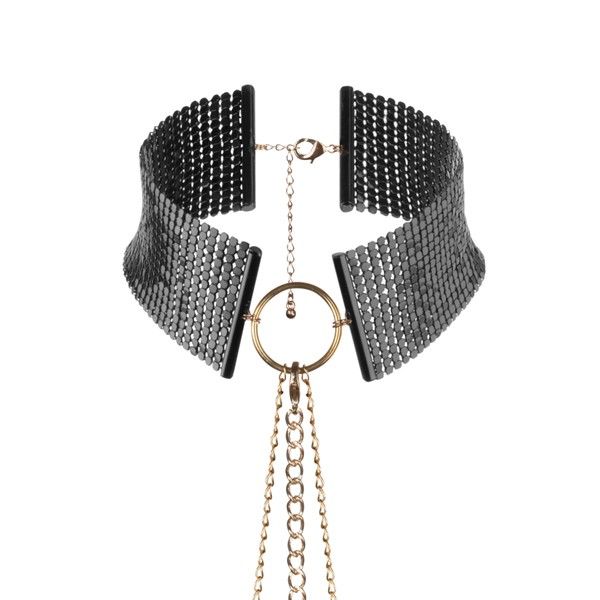 Svart metallhalsband för suggestiv bondage