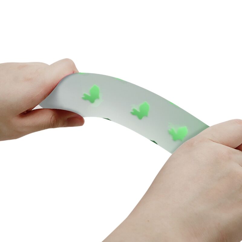 Lysande grön dildo utan vibration från PRETTY LOVE