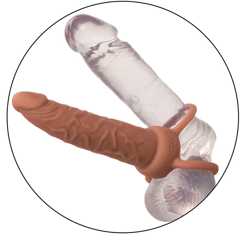 CALEXOTICS - PERFORMANCE MAXX ÅTERLADDNINGSBAR DUBBEL PENETRATOR BRUN HUD
