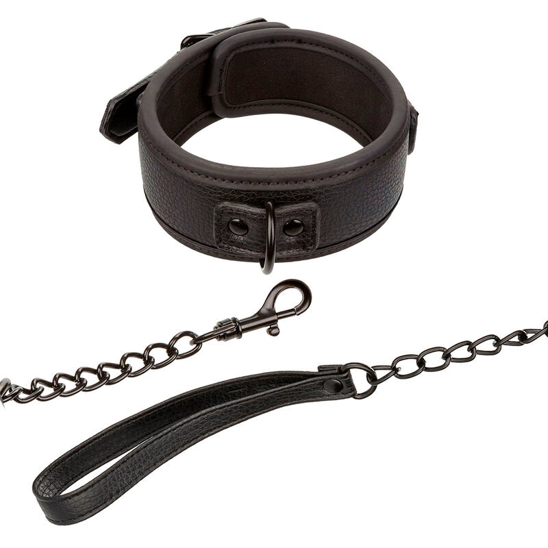 Justerbart halsband och koppel i läder från Calexotics