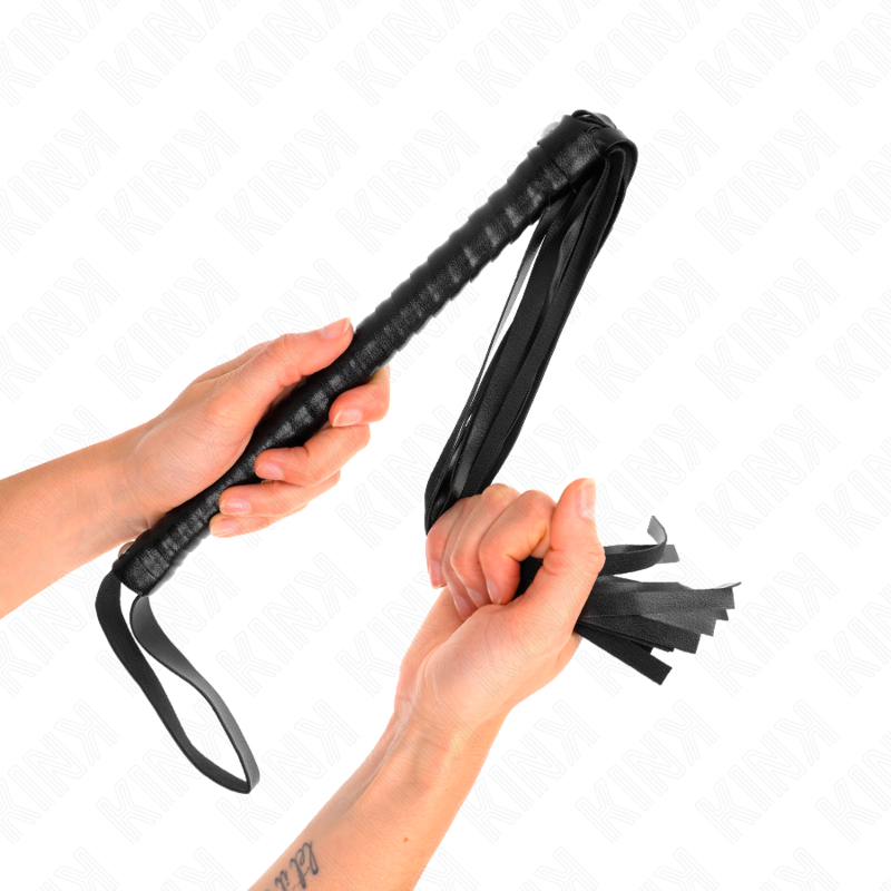 KINK - Piska med svart texturerat handtag 48,5 cm