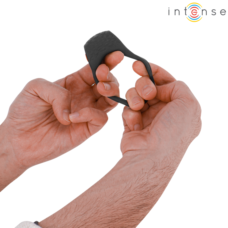 INTENSE - CLOVER Vibrator Penisring 10 Vibrationslägen Svart