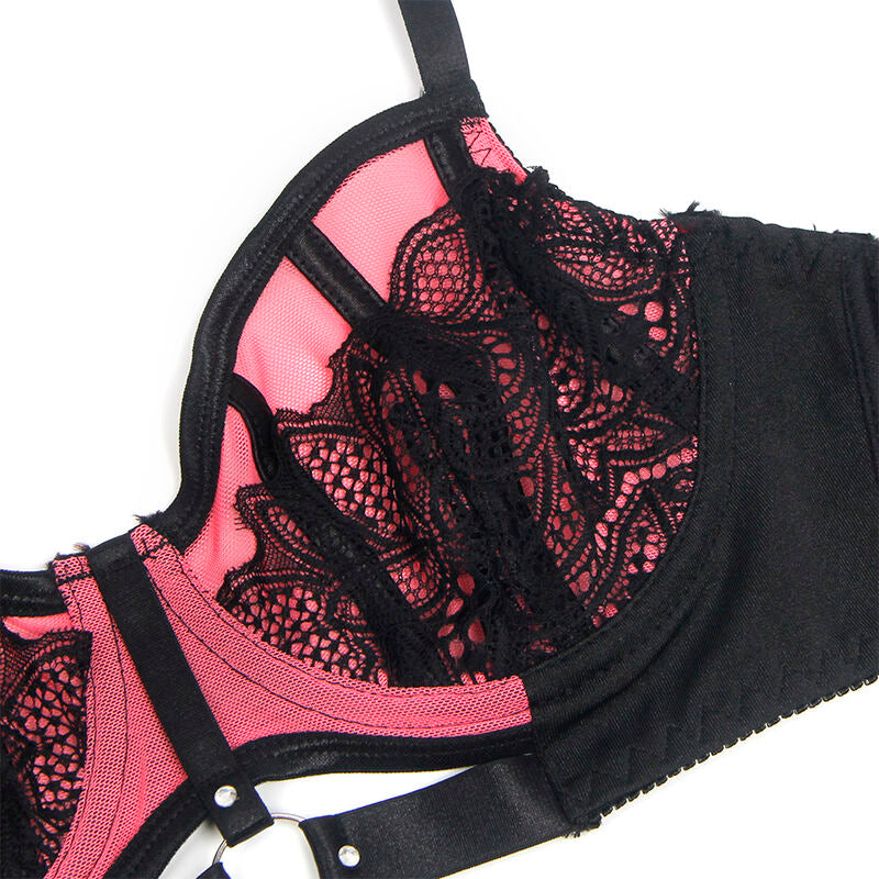 Pink Patent Läder Mesh BH Set från SUBBLIME i storlek L/XL