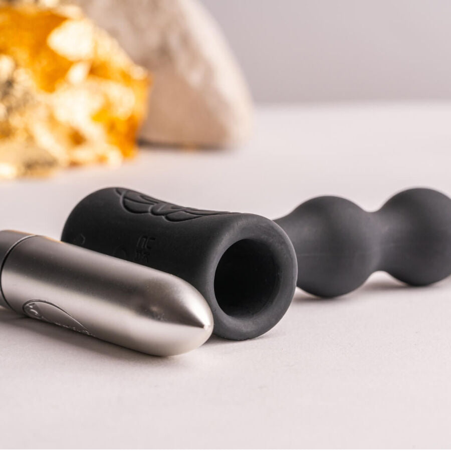 Rocks-Off Petite Sensations Pearls analplugg vibrator i svart