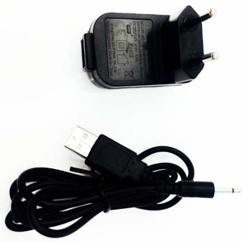 USB-laddare med kabel från Pretty Love