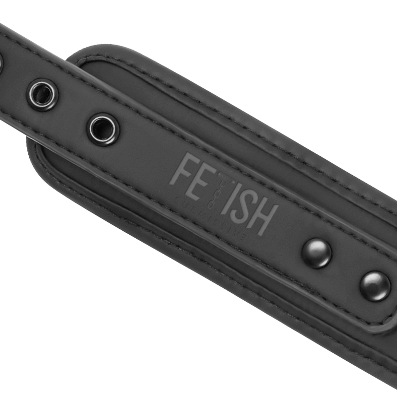 FETISH SUBMISSIVE kedjehalsband med nopren och nickelfri metall